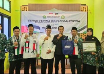 YDSF Gresik Terima Donasi Rp 97 Juta dari FKPQ Kebomas untuk Palestina