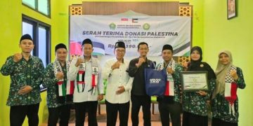YDSF Gresik Terima Donasi Rp 97 Juta dari FKPQ Kebomas untuk Palestina