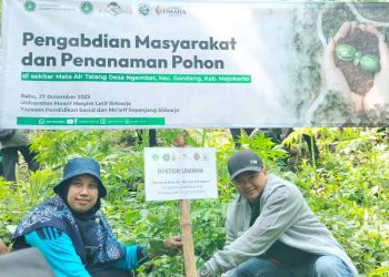 UMAHA Menjaga Lingkungan Hidup Dengan Tanam 250 Pohon di Desa Ngembat