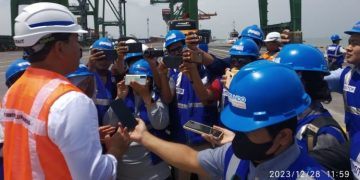 Terminal Teluk Lamong Percepat Layanan, David: Kapal Tiba Langsung Bongkar