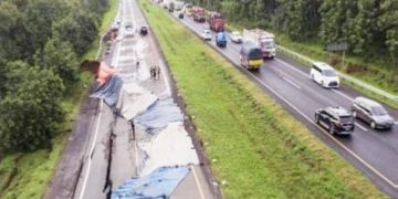 Universitas Narotama Menyoal Gagal Bangunan Infrastruktur
