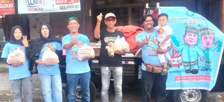 Sosialisasi Prabowo-Gibran, Relawan Praban Milenial Gresik Terus Geber Pasar Murah Sembako