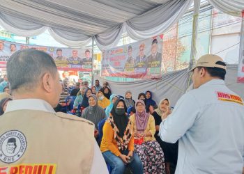 Bambang Haryo Bersama TKD Prabowo-Gibran Gelar Cek Kesehatan Gratis di Pasar Tulangan Baru