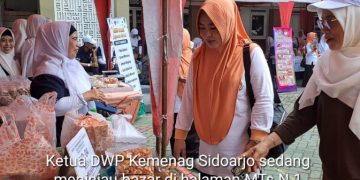 Bazar Hari Amal Bhakti ke 78  Kemenag Sidoarjo Ludes Dalam Sekejab
