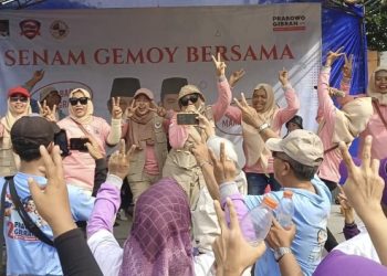 Emak-Emak Arimbi Yakin Prabwo-Gibran Menang 58 Persen di Jatim