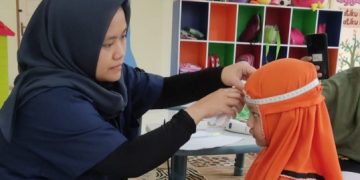 Anak-Anak KB Al Falah Darussalam Dikenalkan  Dokter Melalui Pemeriksaan Kesehatan