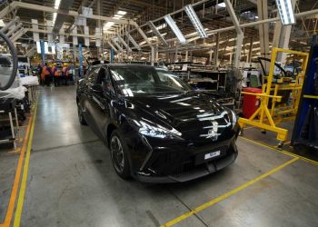 New MG ZS EV dan MG 4 EV Buatan Indonesia Siap Gemparkan Pasar dengan Harga Menantang