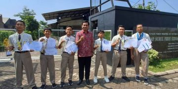 Siswa SMP Nufi Ramai-Ramai Kumpulkan Penghargaan. Ada Apa Ya …. ?