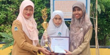 Dikenal Sekolah Pinggiran, Siswa SDN 25 Gresik Ukir Prestasi Juarai Olimpiade