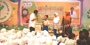 Peringati Hari Gizi, Siswa SD Al Muslim Melakukan Gerakan Sarapan Sehat