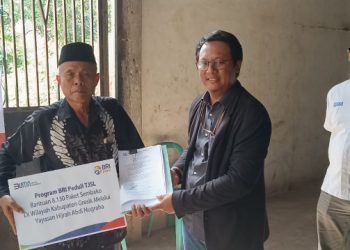 BRI  Salurkan 8.130  Paket Sembako Untuk Warga Kesamben Kulon