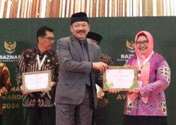 Baznas Award 2024, Bupati Gresik Dinobatkan sebagai Kepala Daerah Pendukung Gerakan Zakat