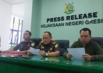 Akhirnya, Kejari Gresik Tahan Mantan Kadiskoperindag, 2 Pejabat Aktif Dibidik Jadi Tersangka Baru