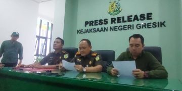 Akhirnya, Kejari Gresik Tahan Mantan Kadiskoperindag, 2 Pejabat Aktif Dibidik Jadi Tersangka Baru
