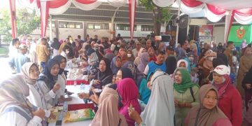 Stabilkan Harga dan Ringankan Beban Warga, Pemkab Gresik Gelar Pasar Murah