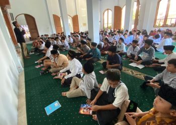 250 Siswa SDI Magetan Nyantri di Ponpes Miftahul Nurul Huda