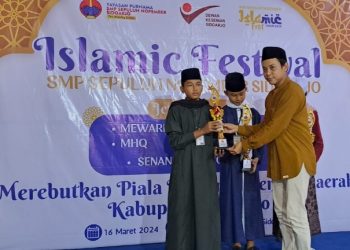 SMP Sepuluh Nopember Sukses Gelar Islamic Festival 2024