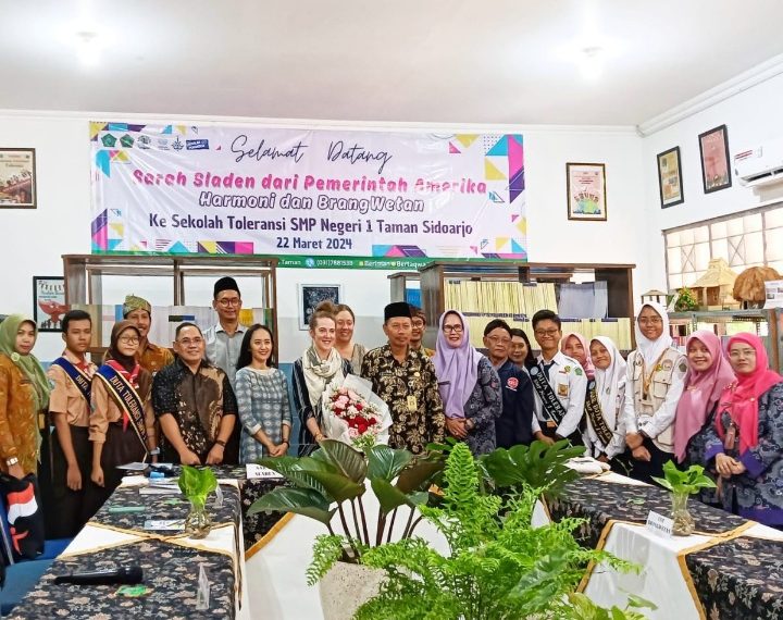 USAID Kunjungi SMPN 1 Taman, Sambut Baik Sekolah Toleransi di Sidoarjo