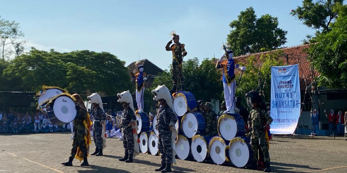 Semarak HUT SMAN 1 Taruna Madani Jatim, Dimeriahkan Beragam Perlombaan