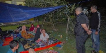 Gerak Cepat, BPBD Gresik Kembali Kirimkan Bantuan Logistik dan Personel ke Pulau Bawean