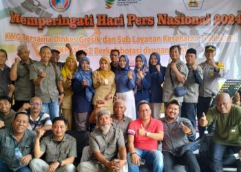 Baksos Kesehatan KWG Disambut Ratusan Warga dan Aparat-Pejabat Pemda Gresik