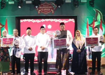 Bandeng Berberat 13,1 Kg Asal Pangkahwetan Juarai Kontes Bandeng Kawak Gresik