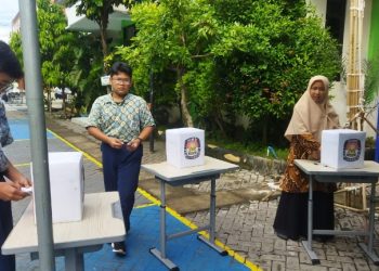 Siswa SMPIT Inka Belajar Demokrasi Melalui Pemilihan Ketua OSIS