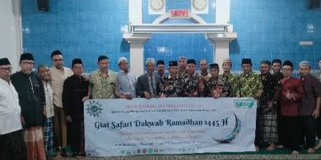 Safari Ramadan di Masjid At Taqwa Kedanyang, PCM Kebomas Ditantang Hidup-Kembangkan Ranting yang Mati Suri