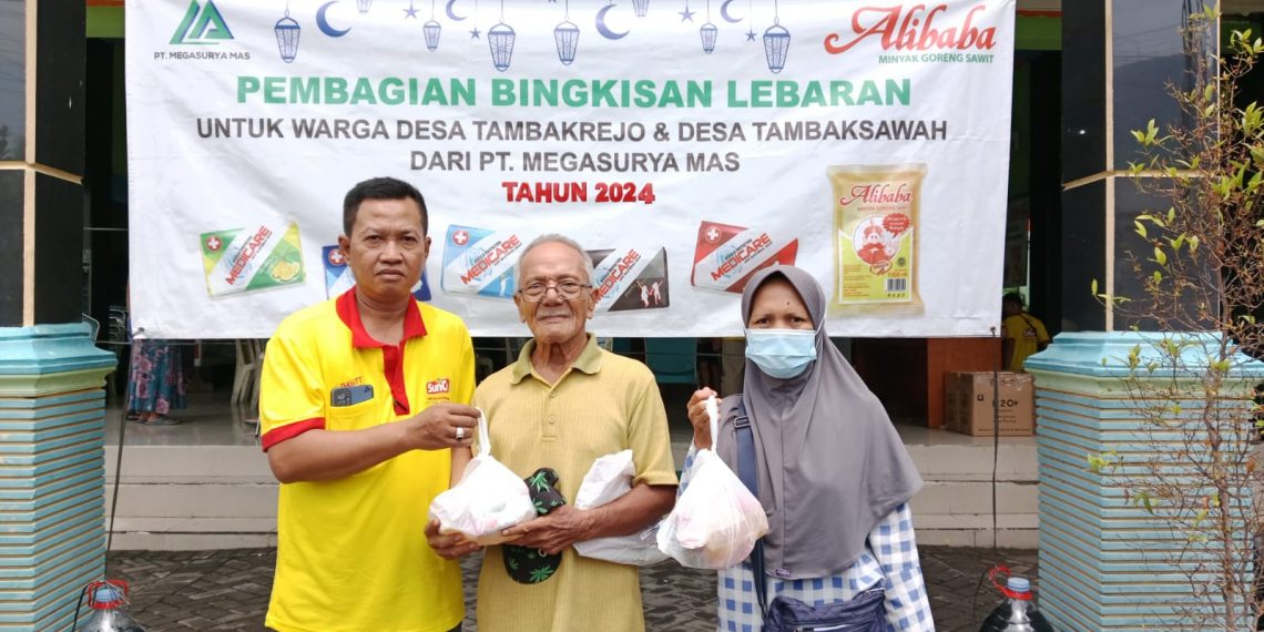 Salurkan CSR, PT Megasurya Mas Bagikan Ribuan Bingkisan Lebaran ke Warga Tambakrejo dan Tambaksawah