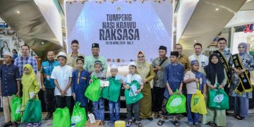 Dibuka Wabup Bu Min, KWG Kembali Gelar Festival Tumpeng Nasi Krawu Raksasa