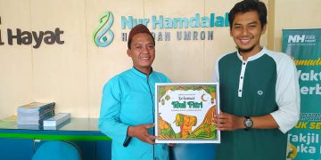 Jelang Lebaran, Nurul Hayat Bagikan Bingkisan untuk Penghafal Quran, Abang Becak dan Janda Tua Dhuafa