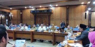 Dicecar Komisi A Terkait Kegaduhan Mutasi Jabatan, Fenny : Guru Promosi Kepala Sekolah Sudah Terlanjur Sembelih Kambing