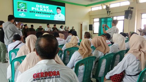 Tahan Tangis! H. Subandi-Hj. Mimik Idayana Daftar Cabup-Cawabup Sidoarjo Melalui PKB