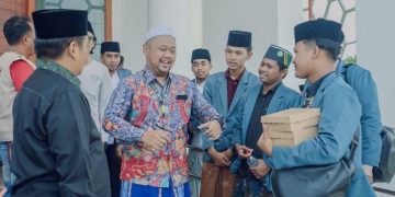 Hadiri Halal Bihalal MWCNU Balongpanggang, Bupati Gresik Ajak Manfaatkan Islamic Center