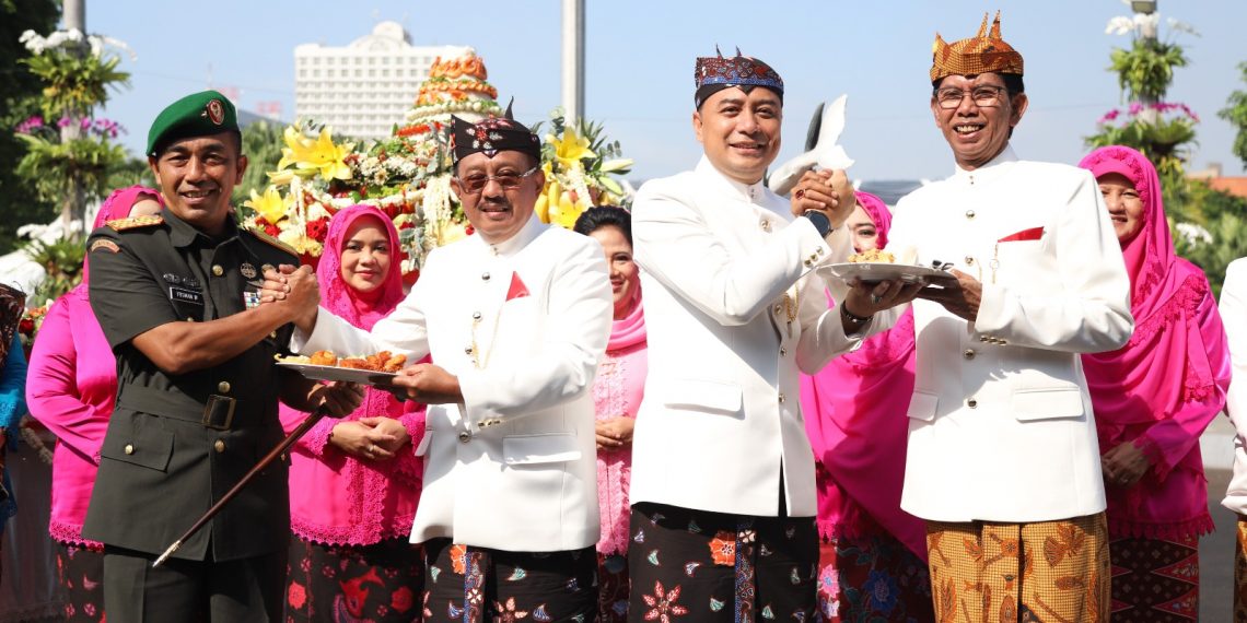 Hari Jadi Kota Surabaya Ke – 731 , Cak Ji : Tidak Boleh Ada Anak Yang Tidak Bisa Sekolah Karena Biaya