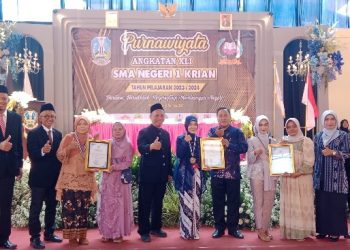 Purnawiyata SMAN 1 Krian Diharapkan Memanfaatkan Ilmunya Secara Maksimal
