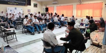 SMK Negeri 1 Sidoarjo Bangun Karakter Siswa Melalui Munaqosah Tahfidz Al Qur’an
