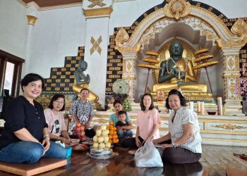 Umat Budha Kediri Sambut Tri Suci Waisak