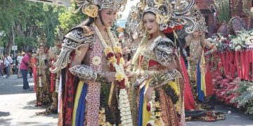 Kisah Hujung Galuh Meriahkan Surabaya Vaganza