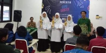 Luar Biasa, 3 Santri MA YKUI Maskumambang Gresik Juarai Expo Saintek Umsida