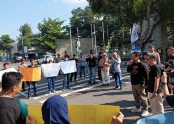 Wartawan Kediri Tolak Revisi UU Penyiaran yang Mengebiri Kinerja Jurnalis