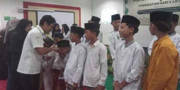 Dies Natalis II, POLTEKSI Potong Tumpeng dan Santuni Anak Yatim