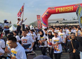 Ribuan Peserta Ikuti Fun Run 5 K SMK Krian 1 Sidoarjo ‘Skarisa Golden Years’