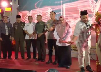 Implementasi Nawa Karsa Gresik Seger, Jobfair Gresik Kerja Turunkan Tingkat Pengangguran