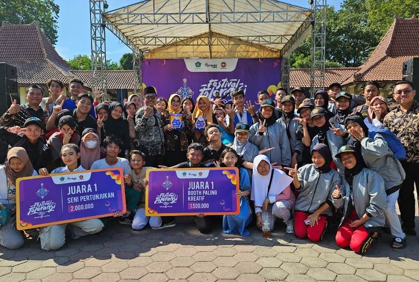 SMP Negeri 4 Sidoarjo Raih Dua Juara Pertama Dalam Festival Toleransi 2024