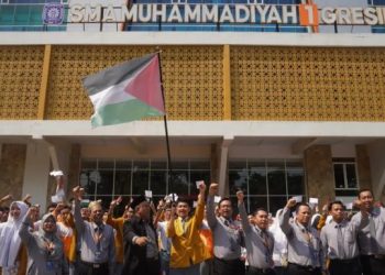 Aksi Bela Palestina, SMA Muhammadiyah 1 Gresik Kutuk Kejahatan Kemanusian dan Serukan Boikot Produk Israel