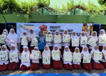 Wujudkan P5 Siswa SD Al Falah Darussalam Dengan Pembuatan Ecoprint