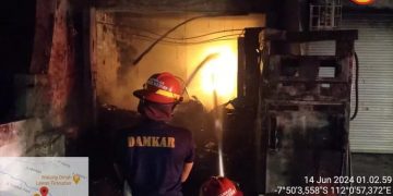 Pom Mini dan Ruko Hangus Terbakar, Sebabkan Kerugian Warung Madura Hingga Ratusan Juta Rupiah