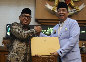 DPRD Banyuwangi Gelar Rapat Paripurna Penyampaian Pendapat Bupati Terhadap Dua Raperda Inisiatif Dewan, Ini Hasilnya