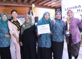 dr. Sriatun Tanamkan Kecintaan Literasi, Kampanyekan Gerakan Membaca